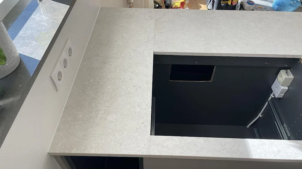 Køkkenbordplade i Dekton VK01 Nebbia, Helsingborg – billede 5