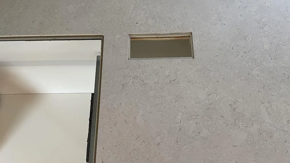 Køkkenbordplade i Dekton VK01 Nebbia, Malmö – billede 8