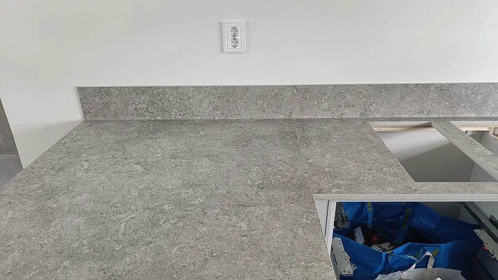 Køkkenbordplade i Dekton VK03 Grigio, Malmö – billede 4