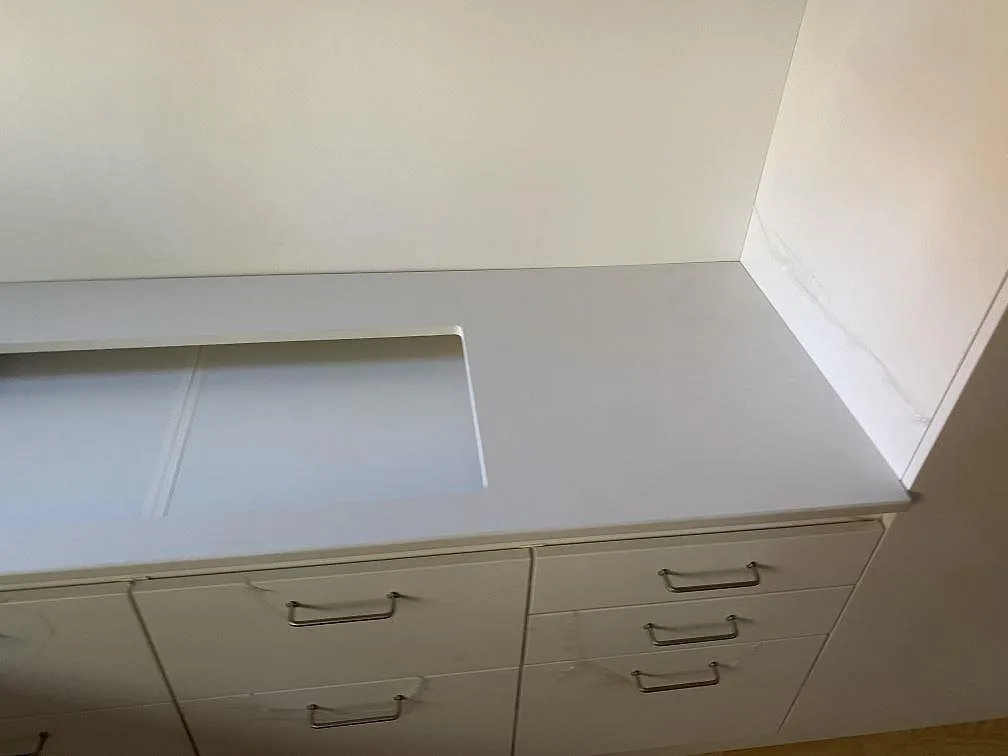 Køkkenbordplade i Dekton Zenith, Holte – billede 8