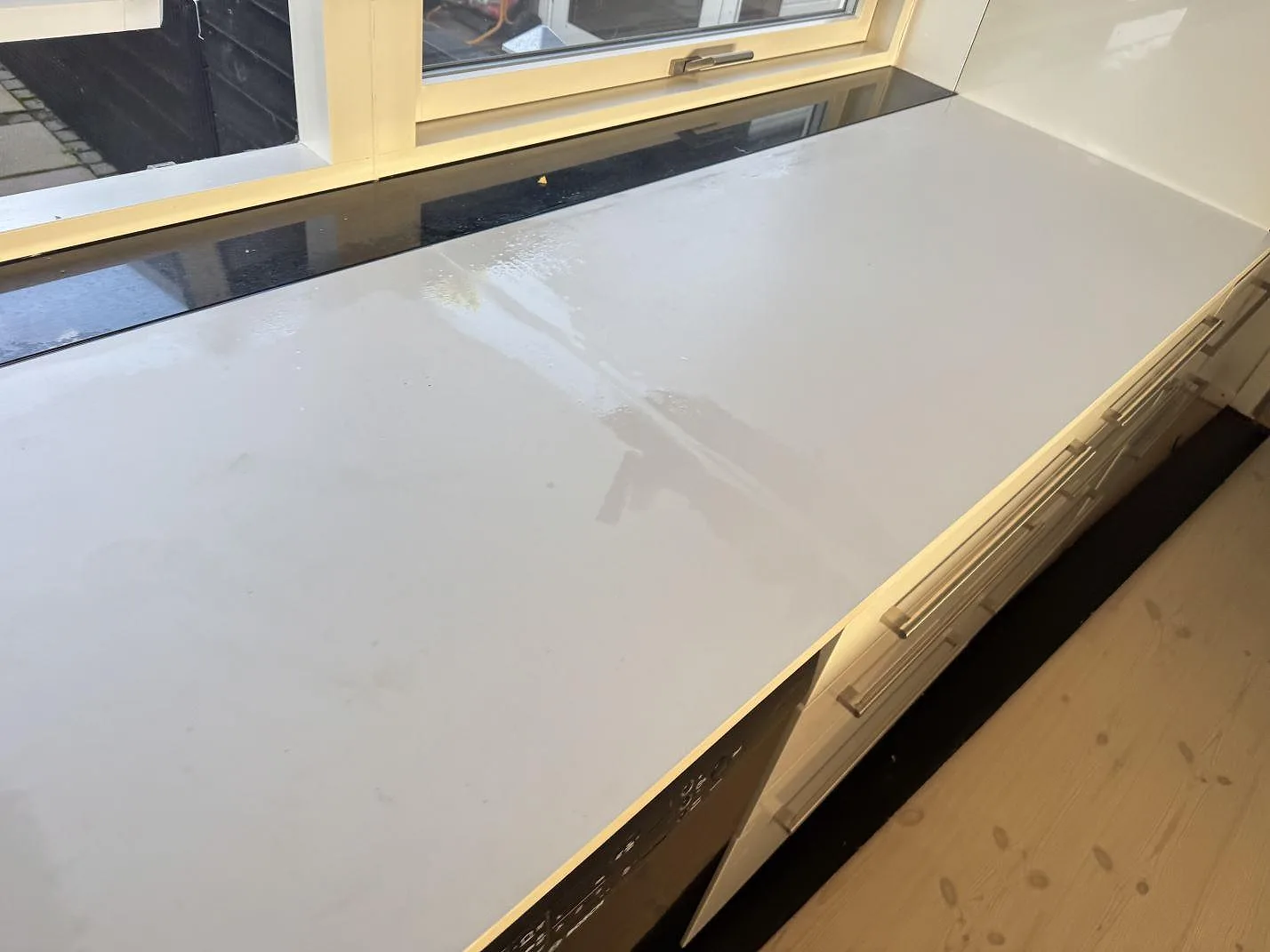 Køkkenbordplade i Dekton Zenith, Stenløse – billede 6