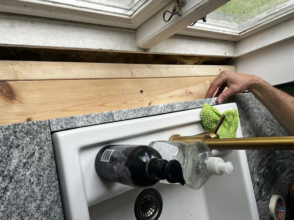 Køkkenbordplade i Grigio Cristallo, Kirke Hyllinge – billede 5