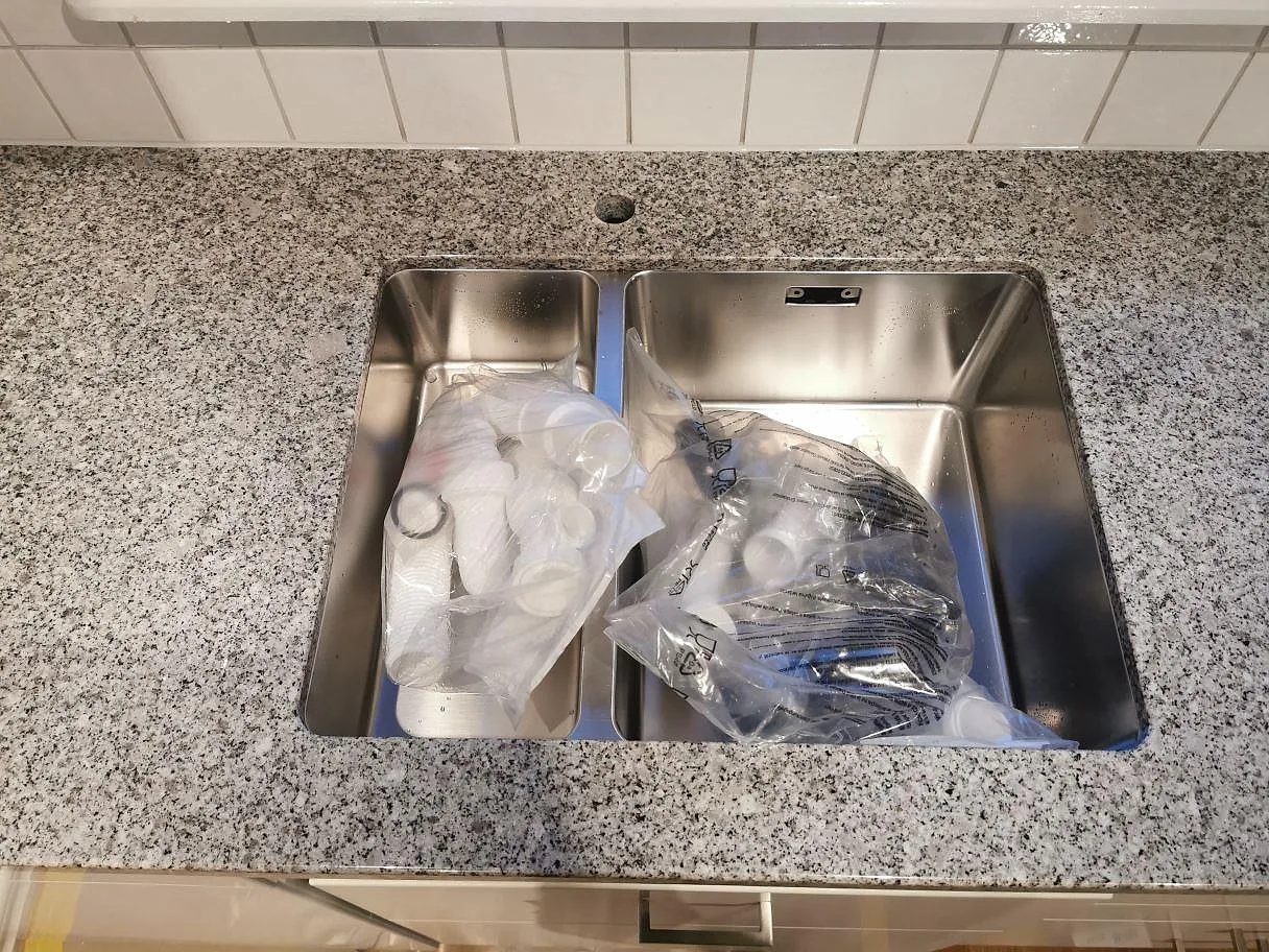 Køkkenbordplade i Grigio Cristallo-granit, Kivik – billede 4