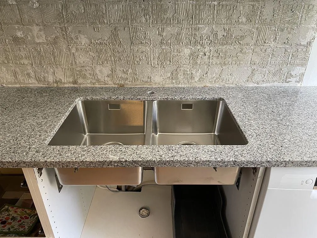 Køkkenbordplade i Gris Cordoba, Malmö – billede 2