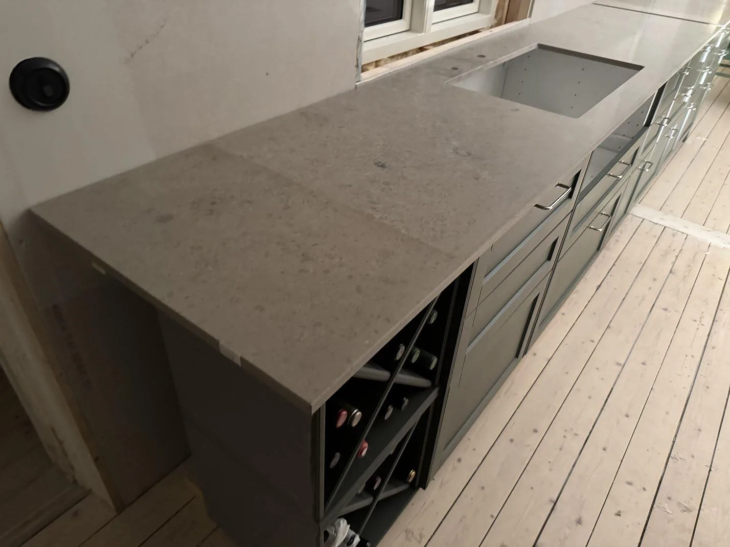 Køkkenbordplade i Jura Grey, Älmhult – billede 2