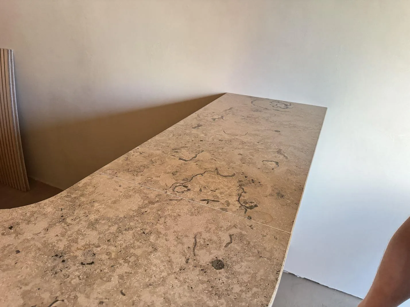 Bordplade i Jura Grey, Anderslöv – billede 5