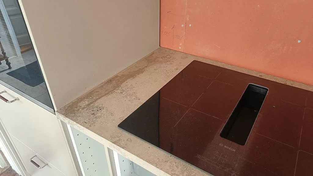 Køkkenbordplade i Jura Grey, Båstad – billede 4