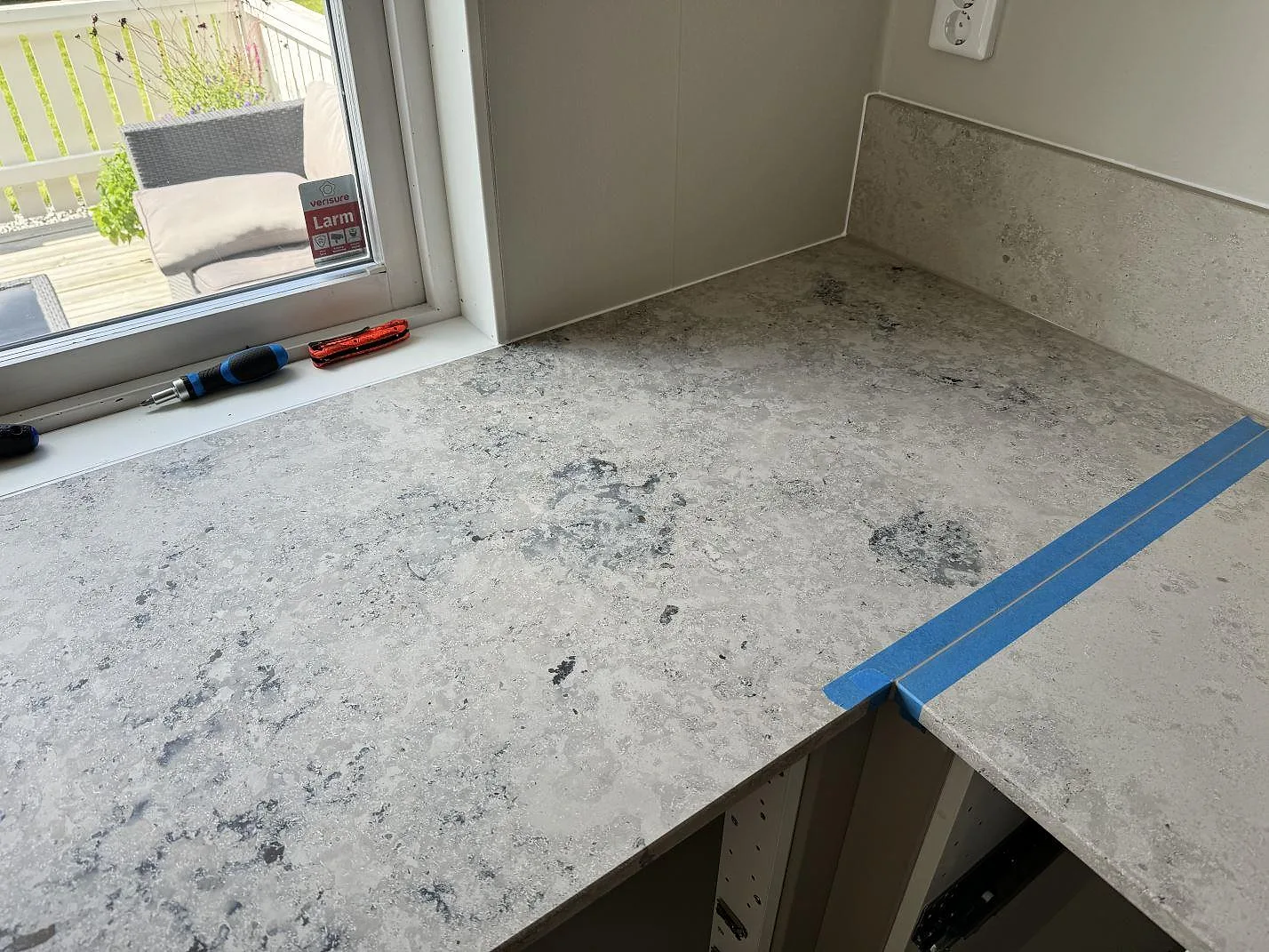 Køkkenbordplade i Jura Grey, bodafors – billede 3