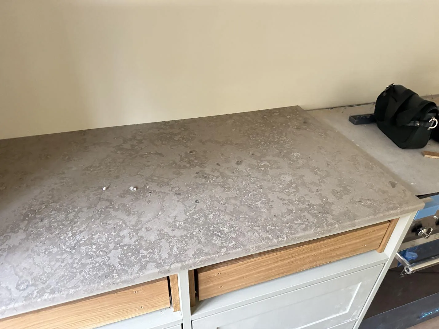 Bordplade i Jura Grey, Espergaerde – billede 5