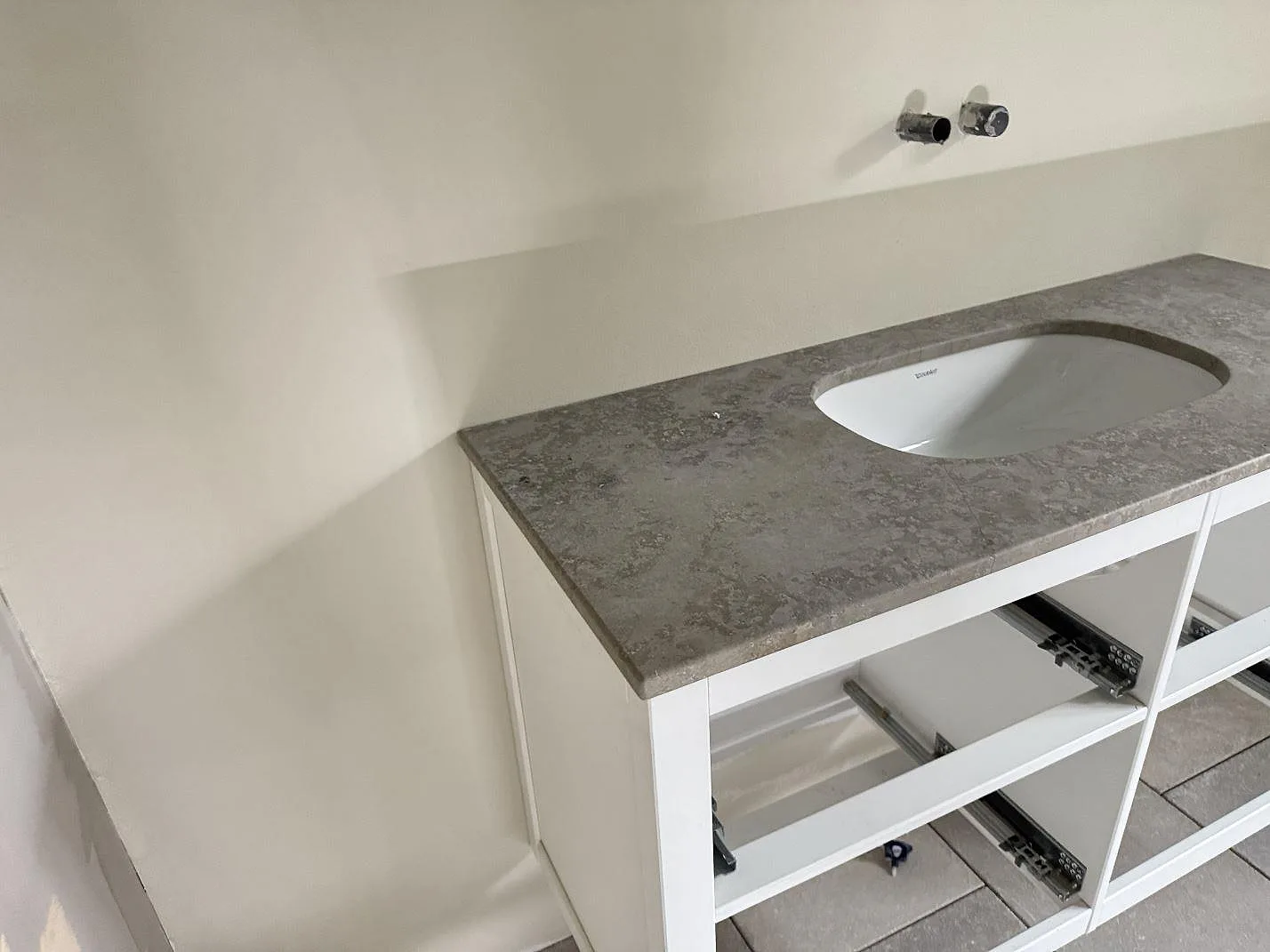Bordplade i Jura Grey, Espergaerde – billede 2