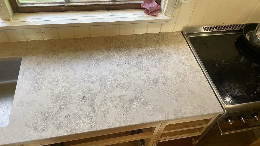 Køkkenbordplade i Jura Grey, Höör – billede 4
