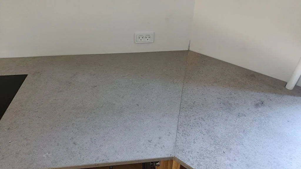 Køkkenbordplade i Jura Grey, København N – billede 3