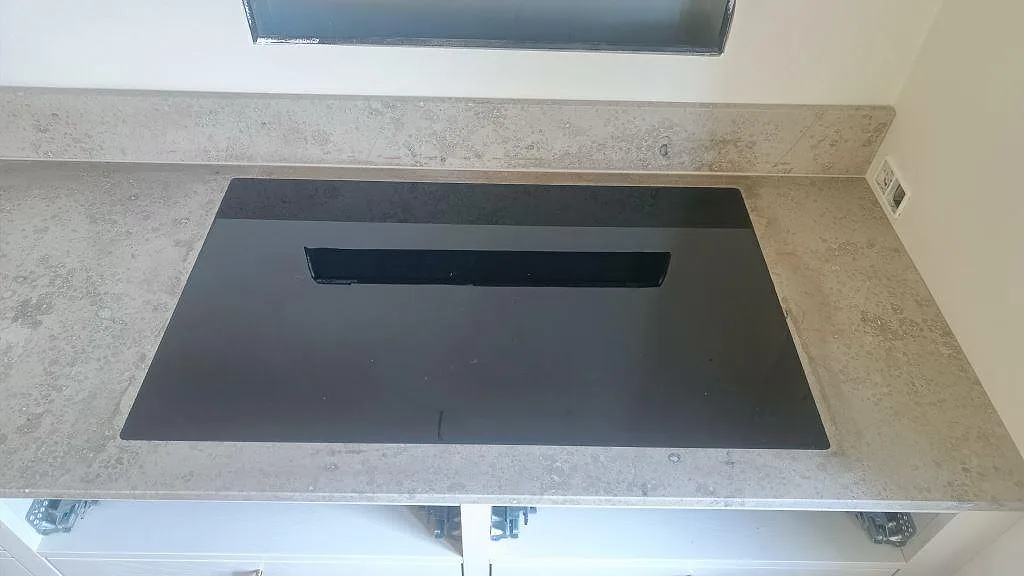Køkkenbordplade i Jura Grey, København – billede 4