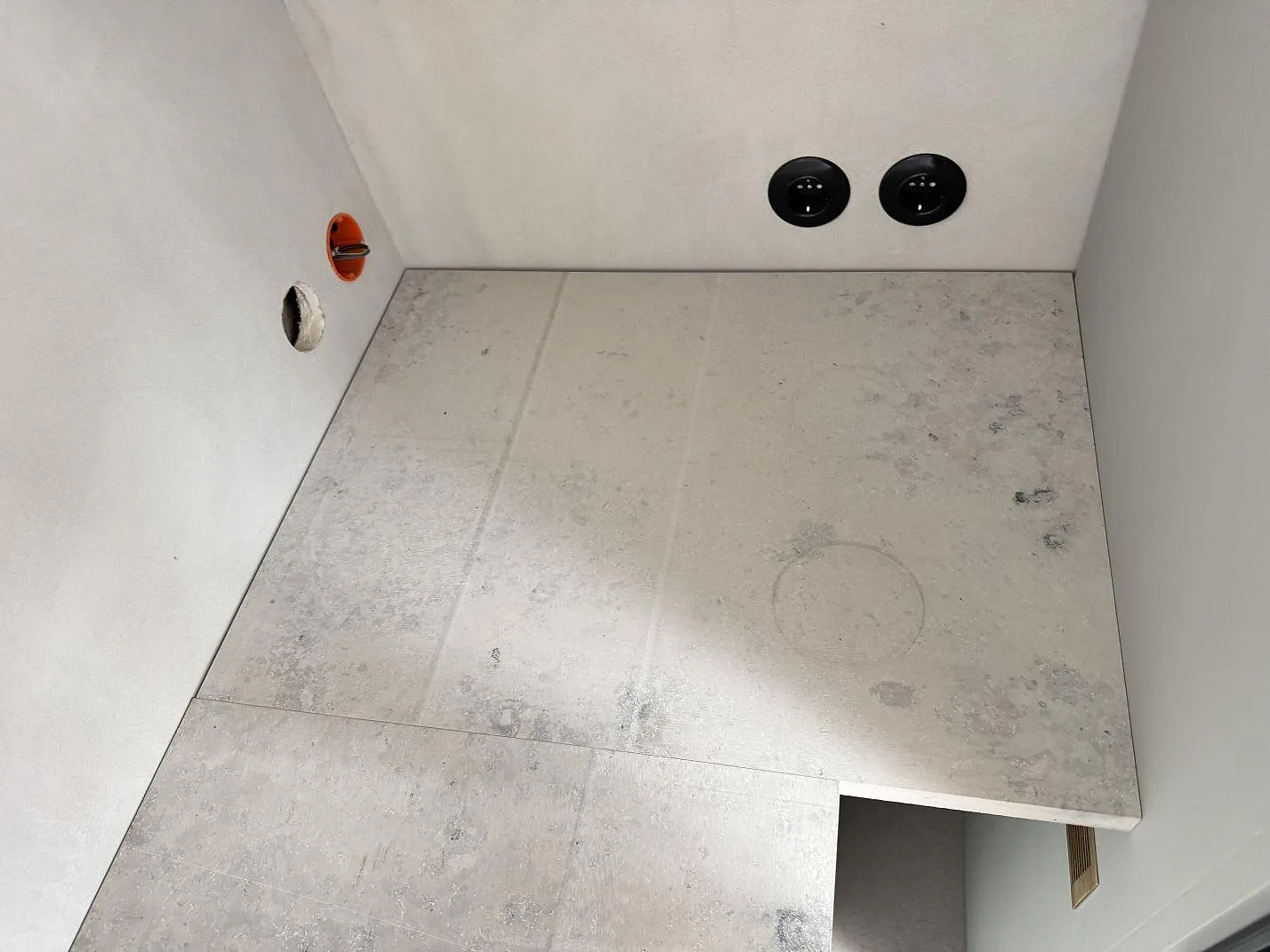 Køkkenbordplade i Jura Grey, København – billede 3