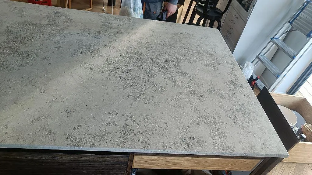 Køkkenbordplade i Jura Grey, Kongens Lyngby – billede 4