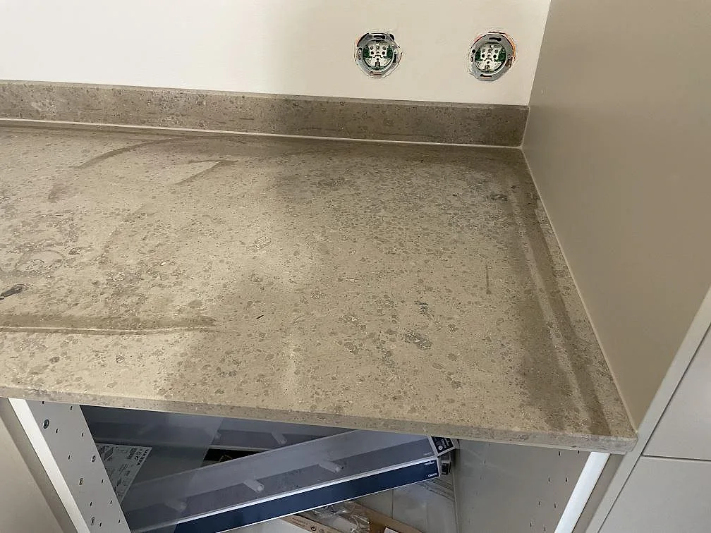 Køkkenbordplade i Jura Grey, Kortedala – billede 7