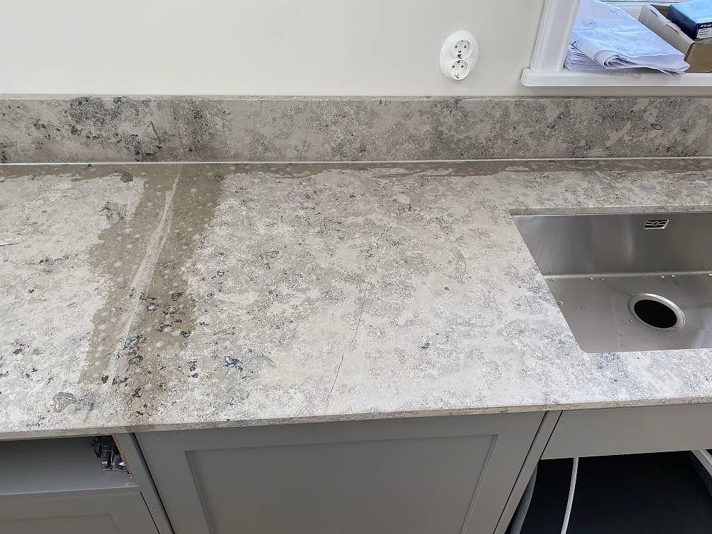 Køkkenbordplade i Jura Grey, Kungshamn – billede 5