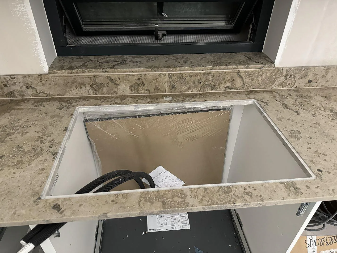 Køkkenbordplade i Jura Grey, Landvetter – billede 4