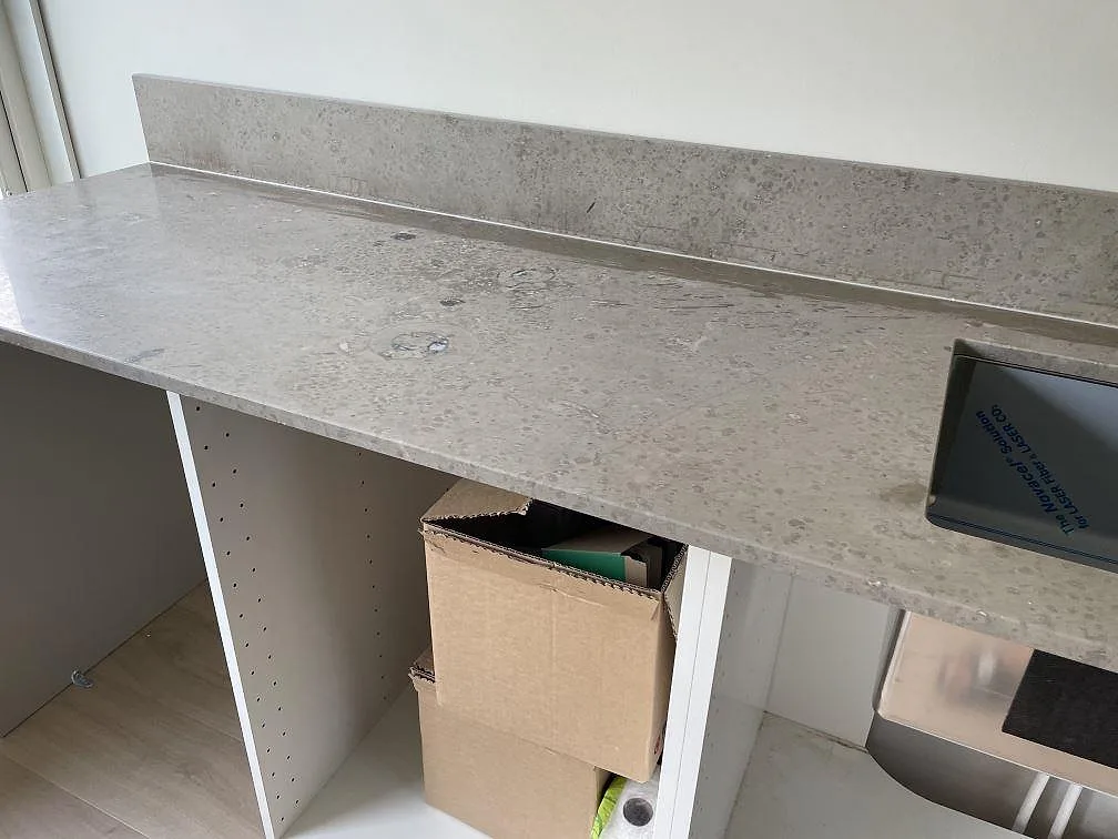 Køkkenbordplade i Jura Grey, Lindome – billede 3