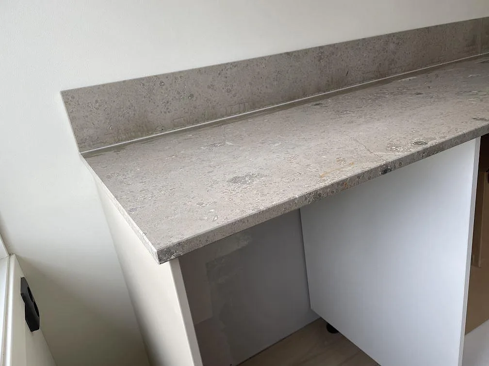 Køkkenbordplade i Jura Grey, Lindome – billede 6