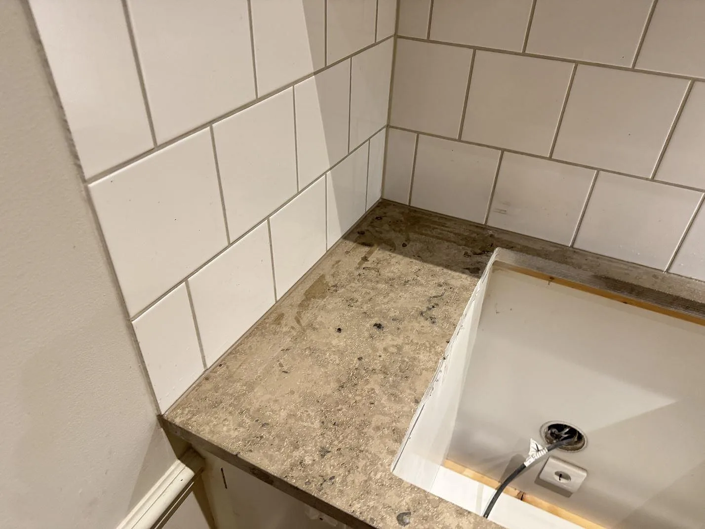 Køkkenbordplade i Jura Grey, Lund – billede 8