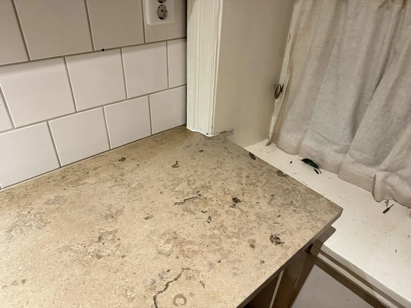 Køkkenbordplade i Jura Grey, Lund – billede 7