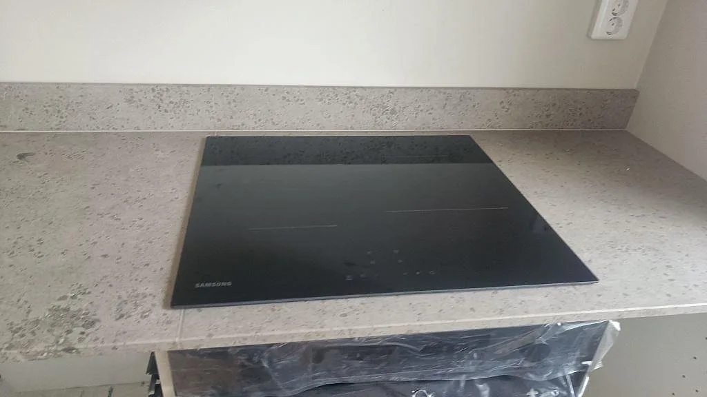 Køkkenbordplade i Jura Grey, Malmö – billede 3