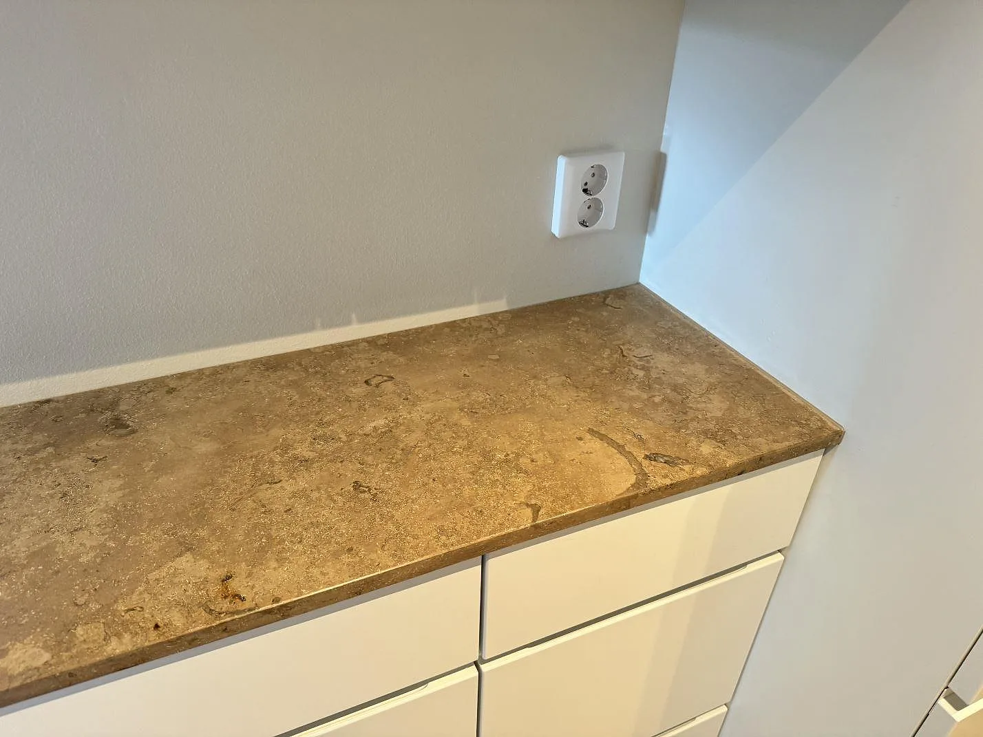 Køkkenbordplade i Jura Grey, Malmö – billede 5