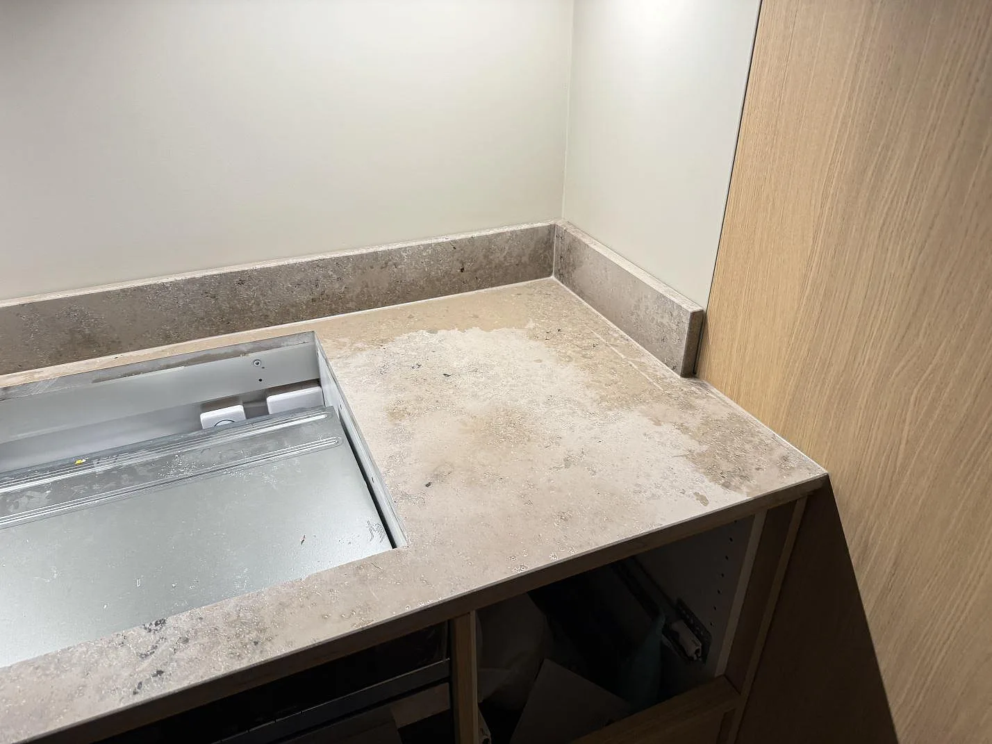 Køkkenbordplade i Jura Grey, Malmö – billede 3