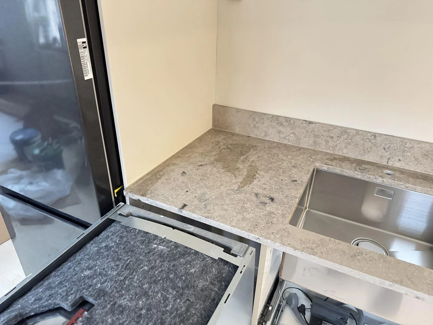 Køkkenbordplade i Jura Grey, Malmö – billede 2
