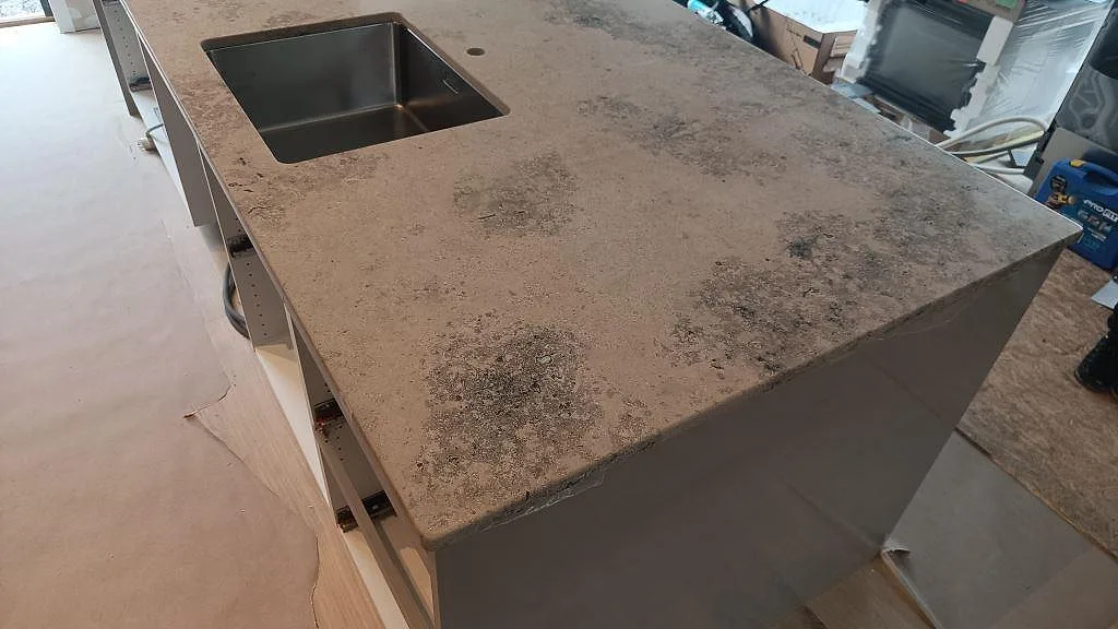 Køkkenbordplade i Jura Grey, Marstrand – billede 6