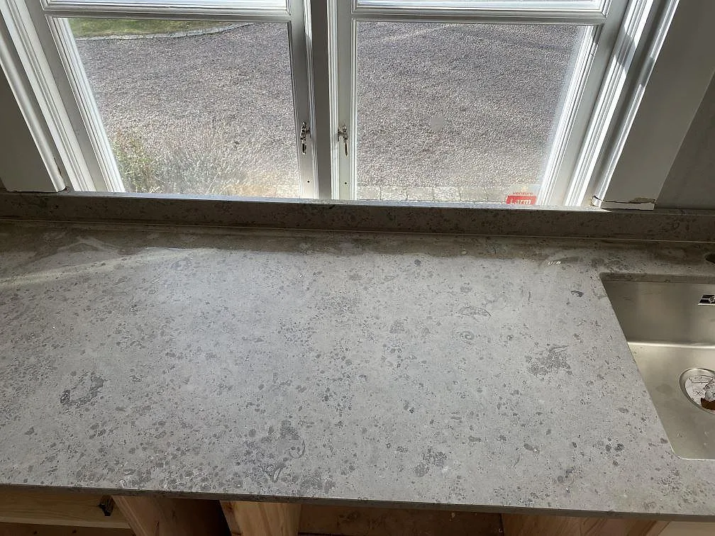Køkkenbordplade i Jura Grey, Ronneby – billede 3