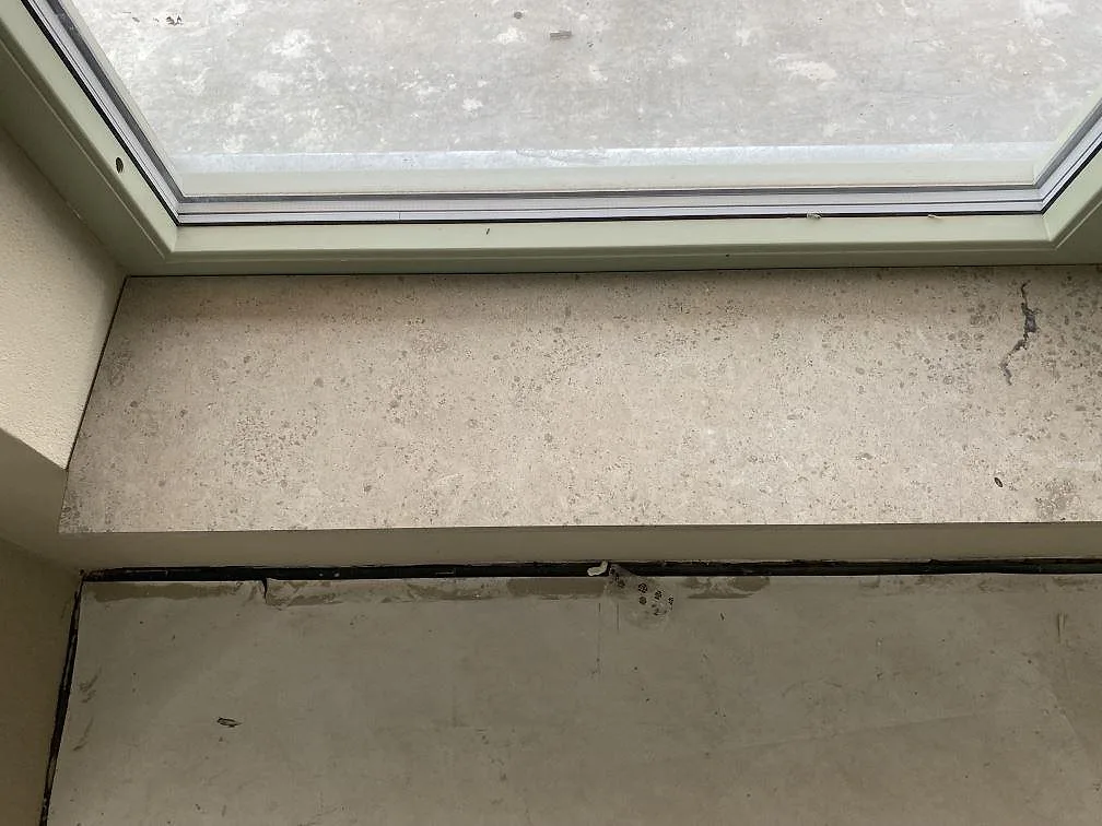 Bordplade i Jura Grey, Sankt Olof – billede 4