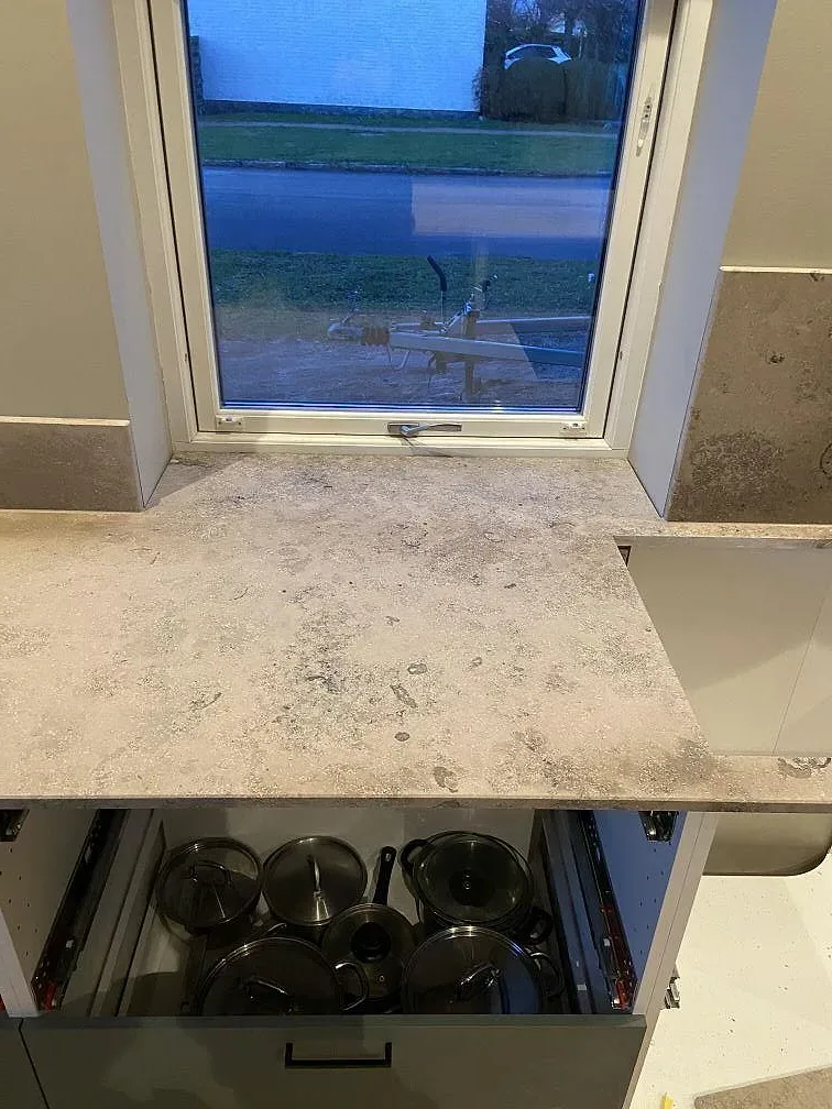 Køkkenbordplade i Jura Grey, Skanör – billede 4