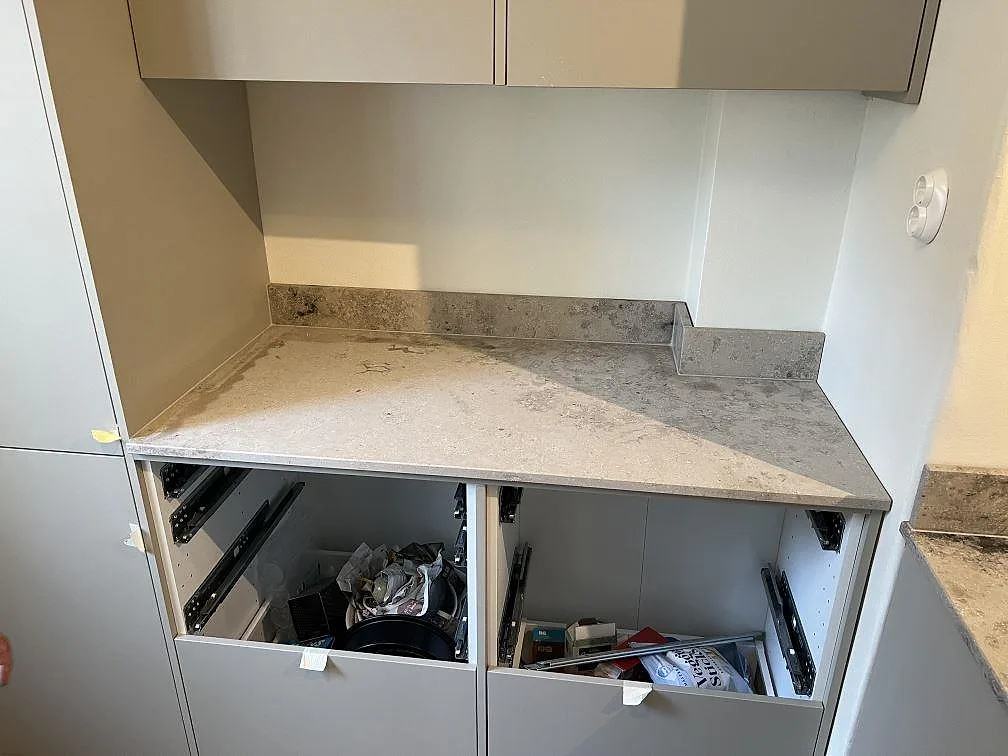 Køkkenbordplade i Jura Grey, Stockholm – billede 2