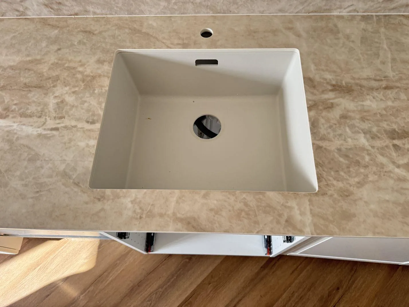 Køkkenbordplade i Makrana, Frederiksberg – billede 5