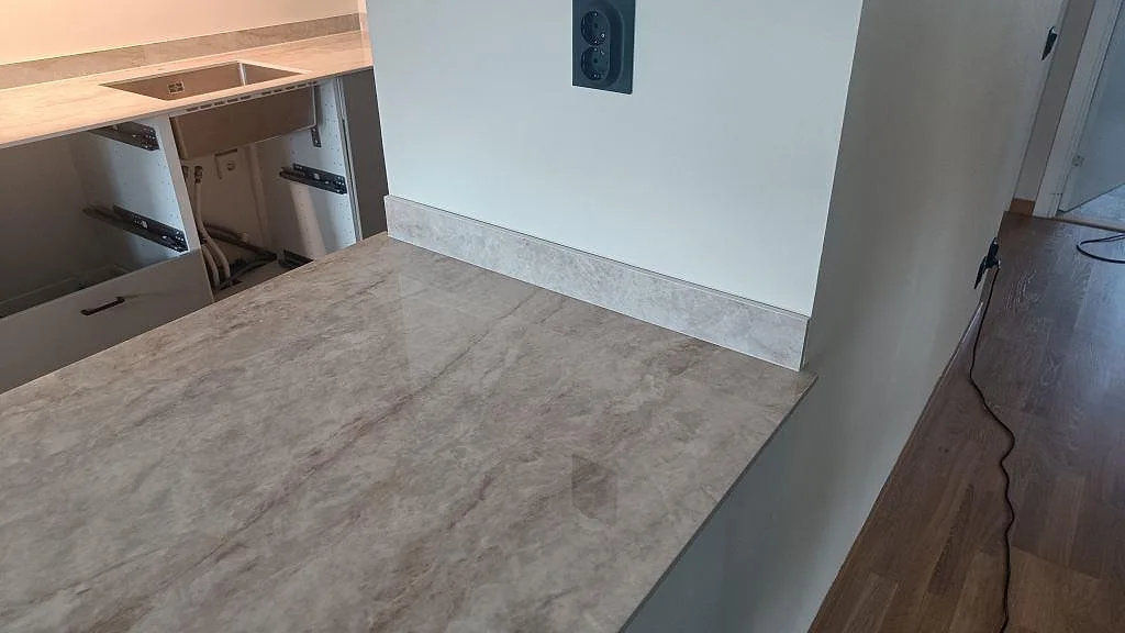Køkkenbordplade i Makrana, Kungälv – billede 4