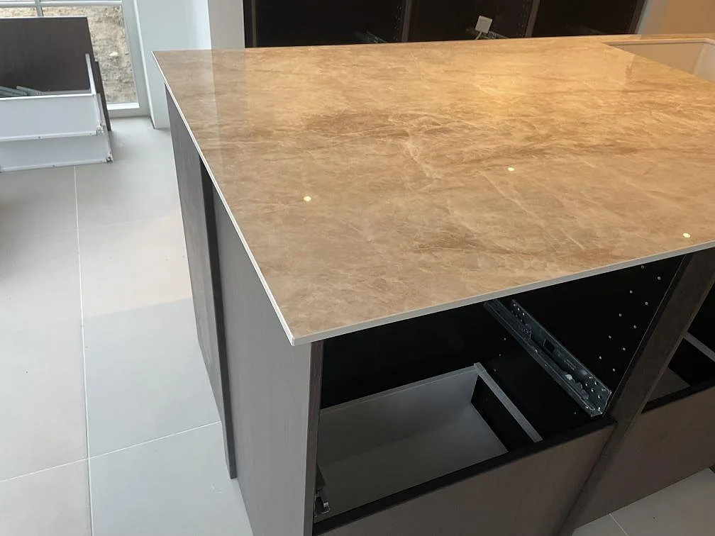 Køkkenbordplade i Makrana, Middelfart – billede 5