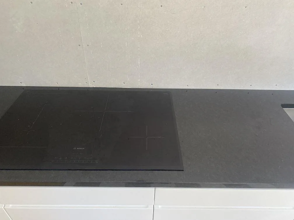 Køkkenbordplade i Nero Assoluto, Åkarp – billede 6