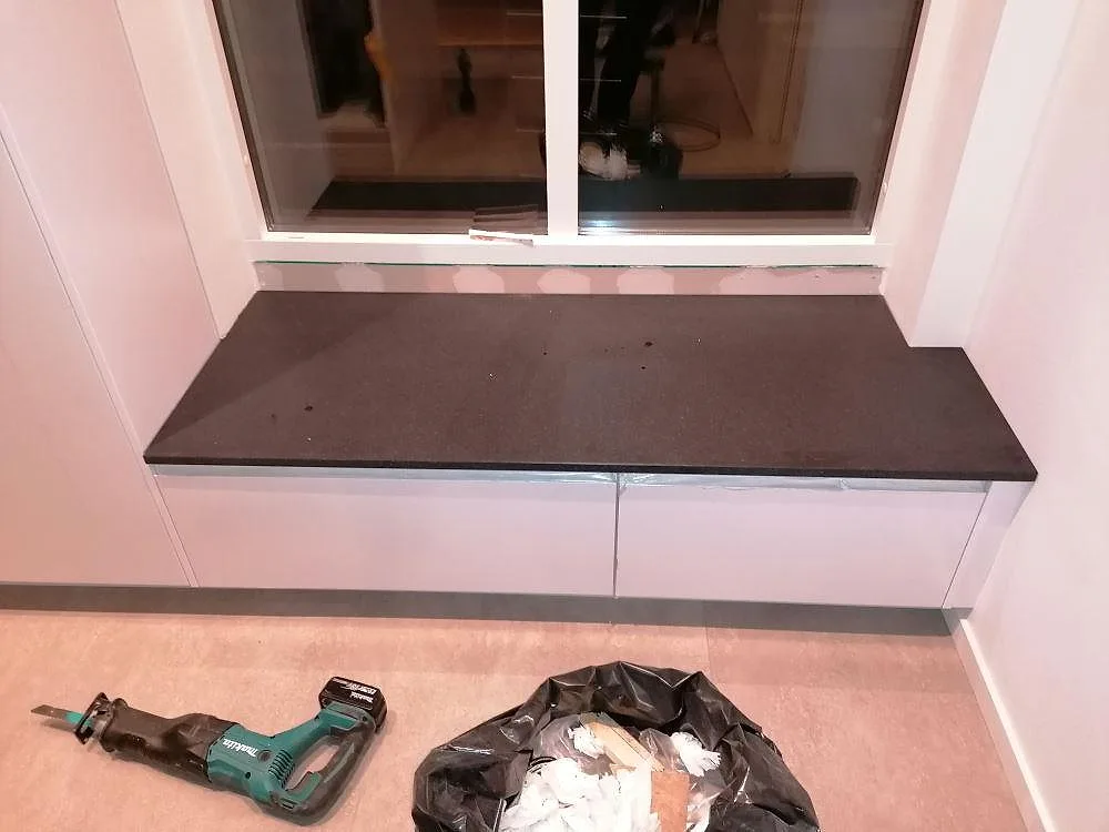 Køkkenbordplade i Nero Assoluto, Åsa – billede 4
