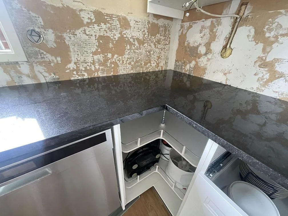 Køkkenbordplade i Nero Assoluto, Falkenberg – billede 3