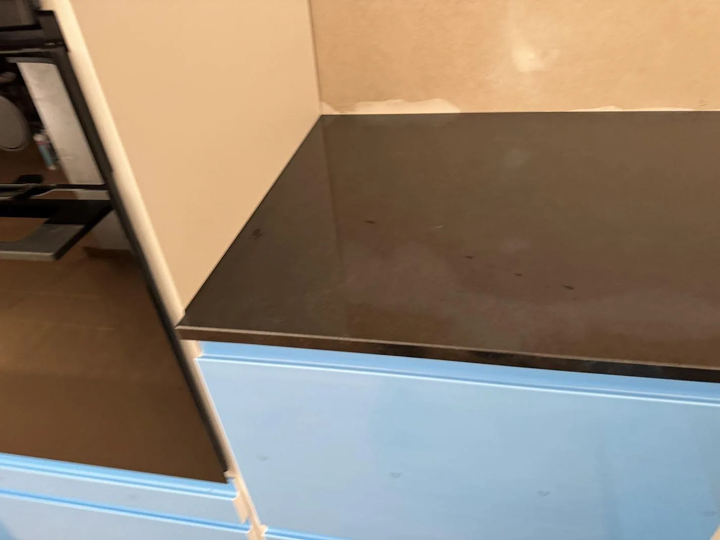 Køkkenbordplade i Nero Assoluto, Falköping – billede 8