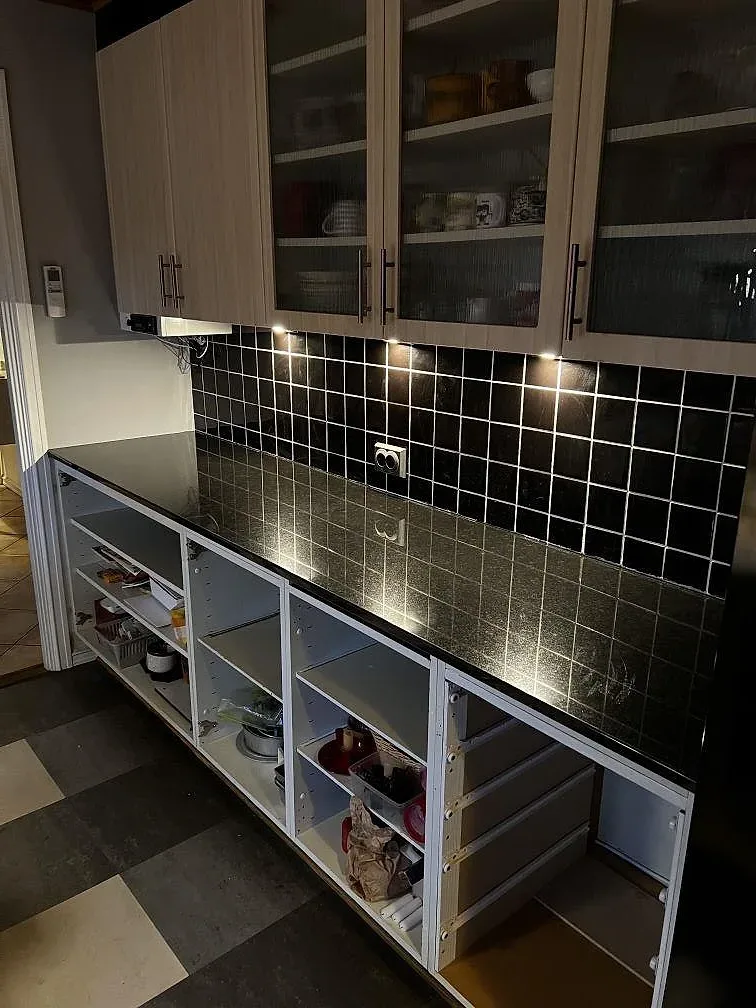Køkkenbordplade i Nero Assoluto, Falsterbo – billede 4
