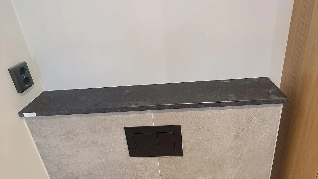 Bordplade i Nero Assoluto Flamed and Brushed, Mölndal – billede 3