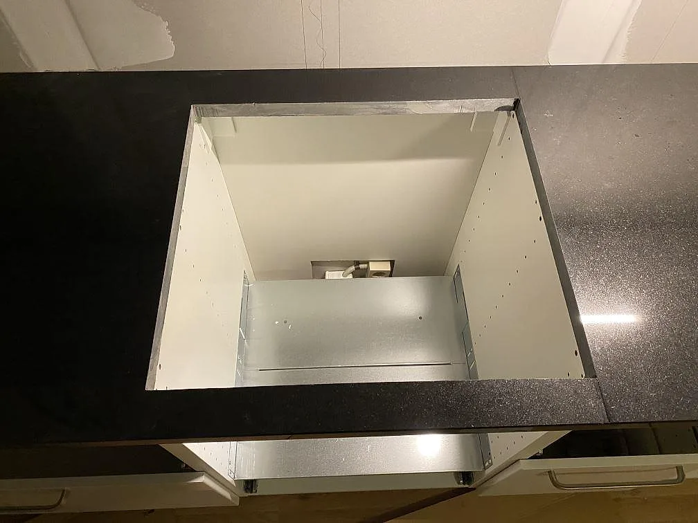 Køkkenbordplade i Nero Assoluto, Hässleholm – billede 4