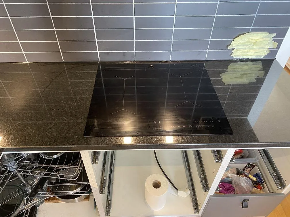 Køkkenbordplade i Nero Assoluto, Helsingborg – billede 3