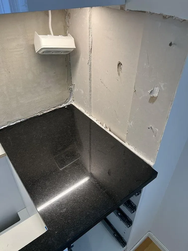 Køkkenbordplade i Nero Assoluto, Kävlinge – billede 8