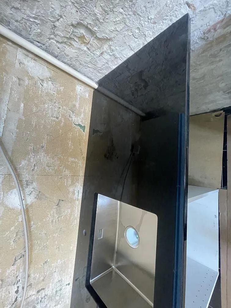 Køkkenbordplade i Nero Assoluto, København S – billede 4