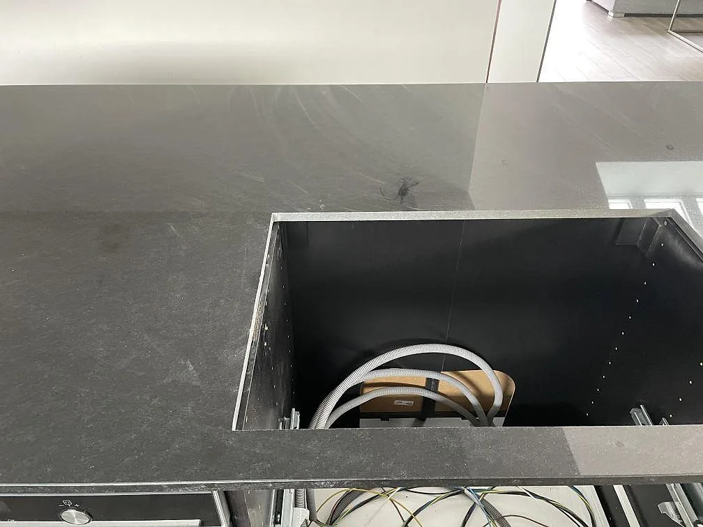 Køkkenbordplade i Nero Assoluto, Kungsbacka – billede 6