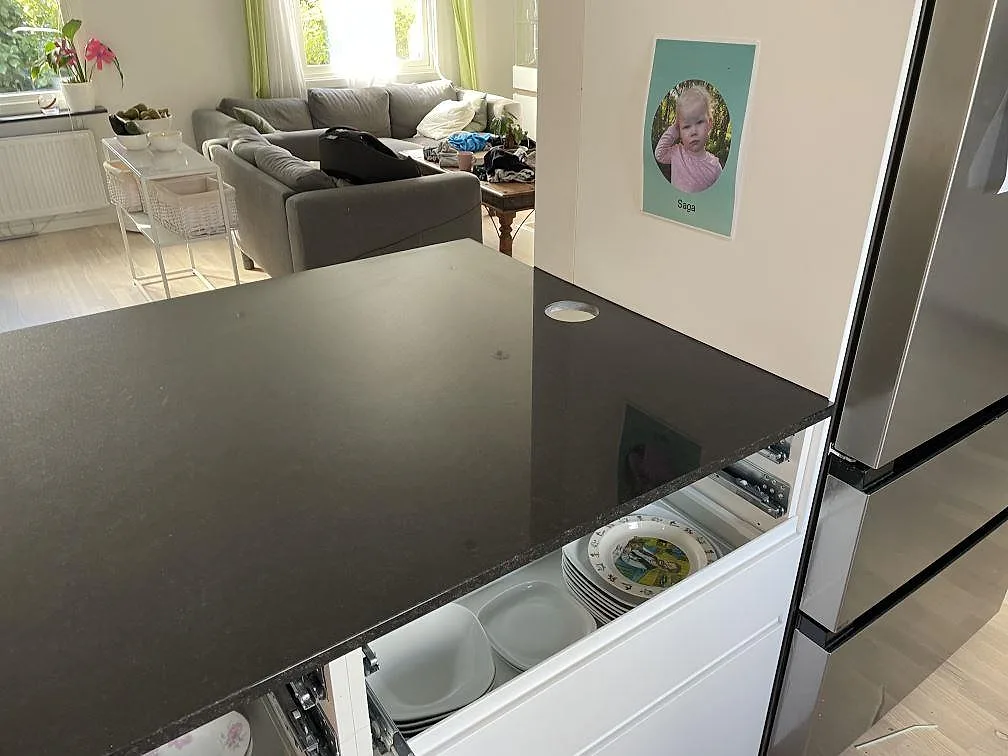Køkkenbordplade i Nero Assoluto, Lund – billede 3